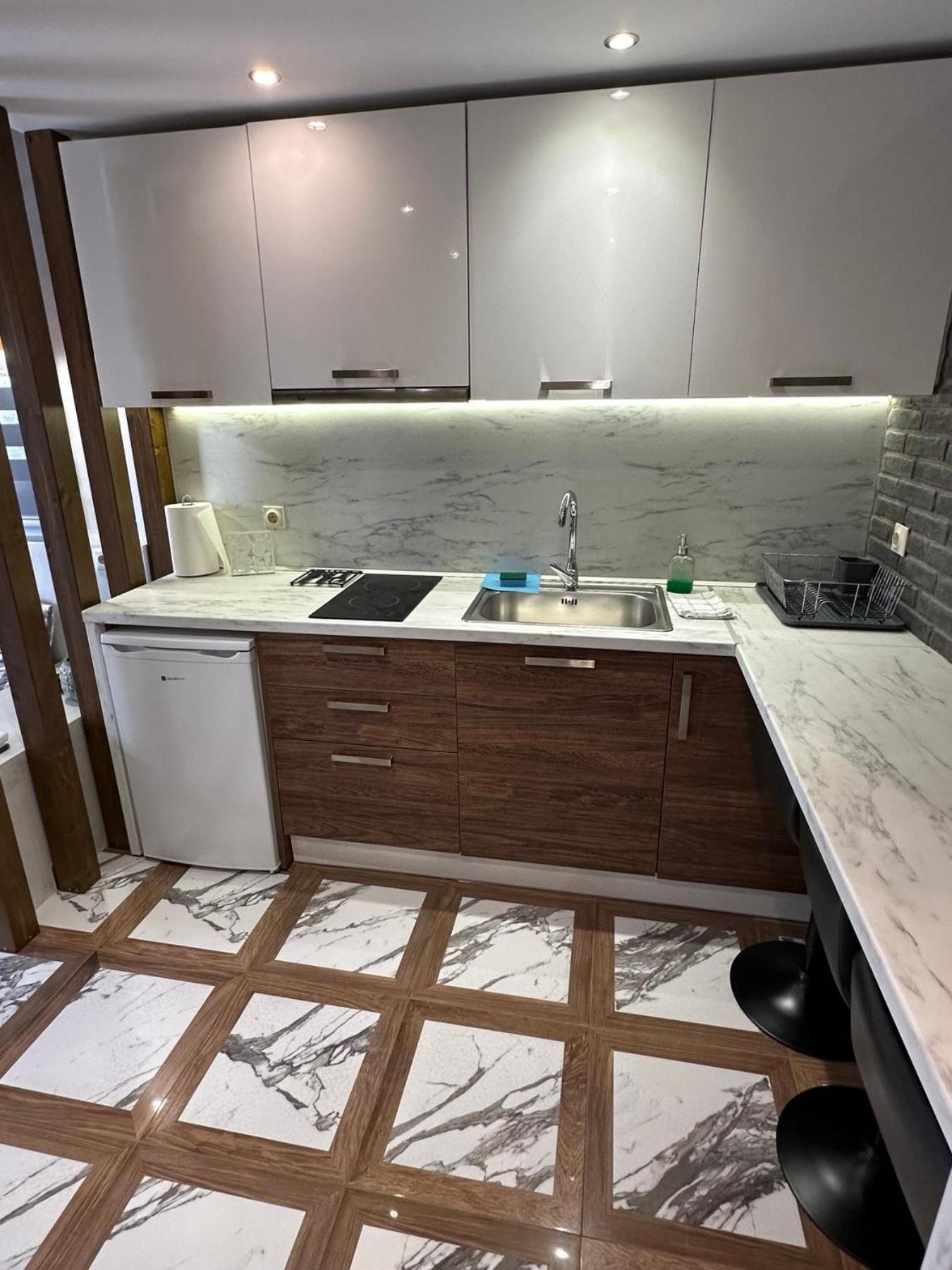 Erietta-Agapi #1 Appartement Kalampáka Buitenkant foto
