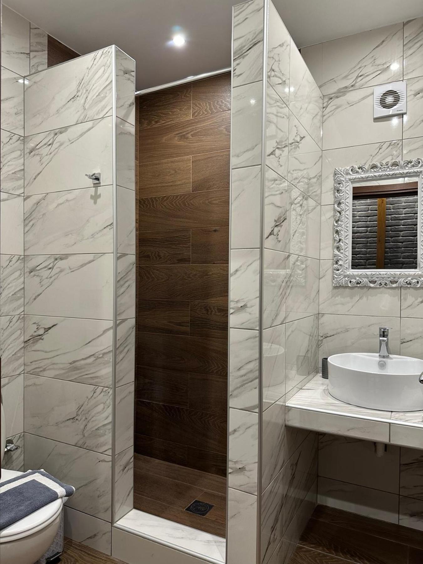 Erietta-Agapi #1 Appartement Kalampáka Buitenkant foto