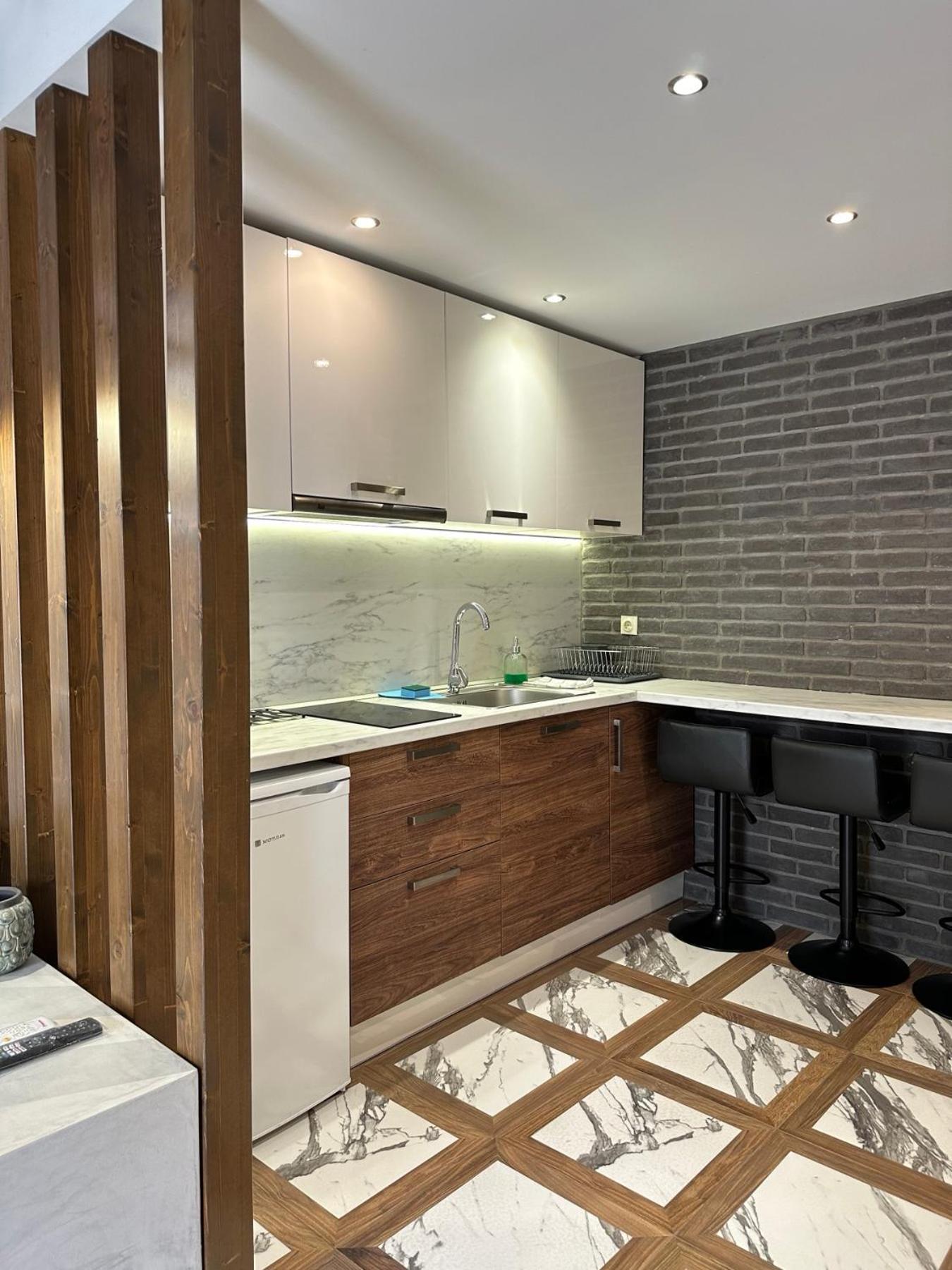 Erietta-Agapi #1 Appartement Kalampáka Buitenkant foto